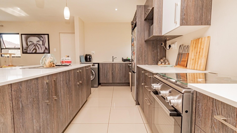 2 Bedroom Property for Sale in Redstone Private Country Estate North West